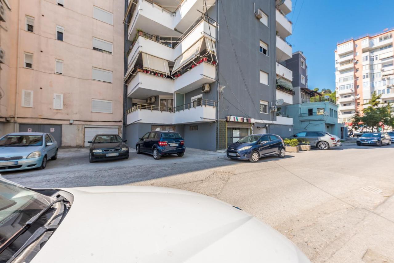 Dream Apartment - Fully Equipped Дуррес Екстер'єр фото